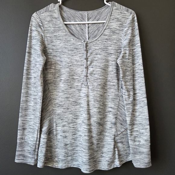 Kuhl Tops - Kuhl Womens Svenna Spacedye Long Sleeve Henley Shirt Heather Grey Knit XS Active